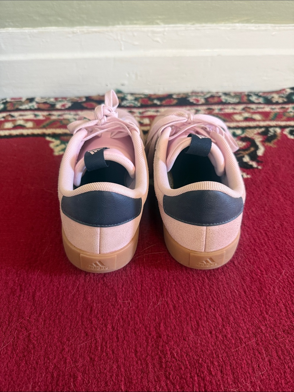 Adidas Women’s Light Pink Samba Suede Sneakers w/ Navy Stripes Sz 8 EUC - Picture 6 of 6
